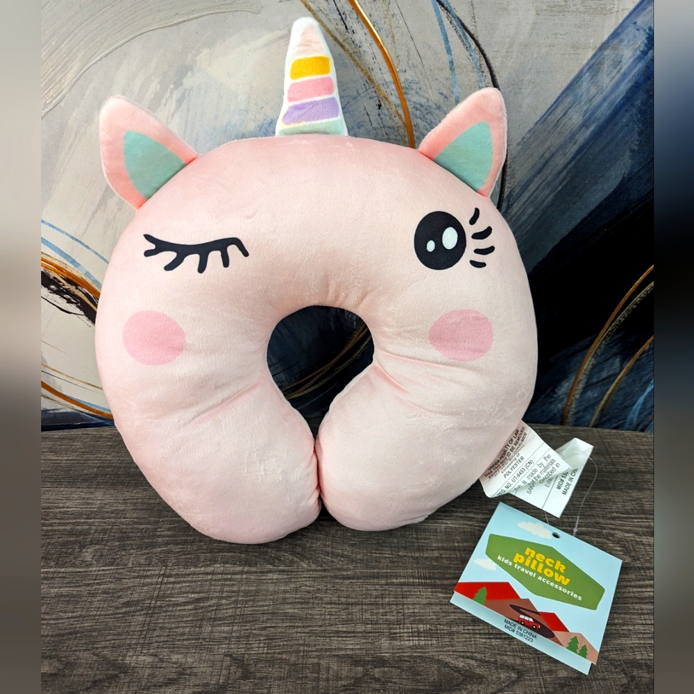 *NWT* Kids Unicorn Neck Pillow